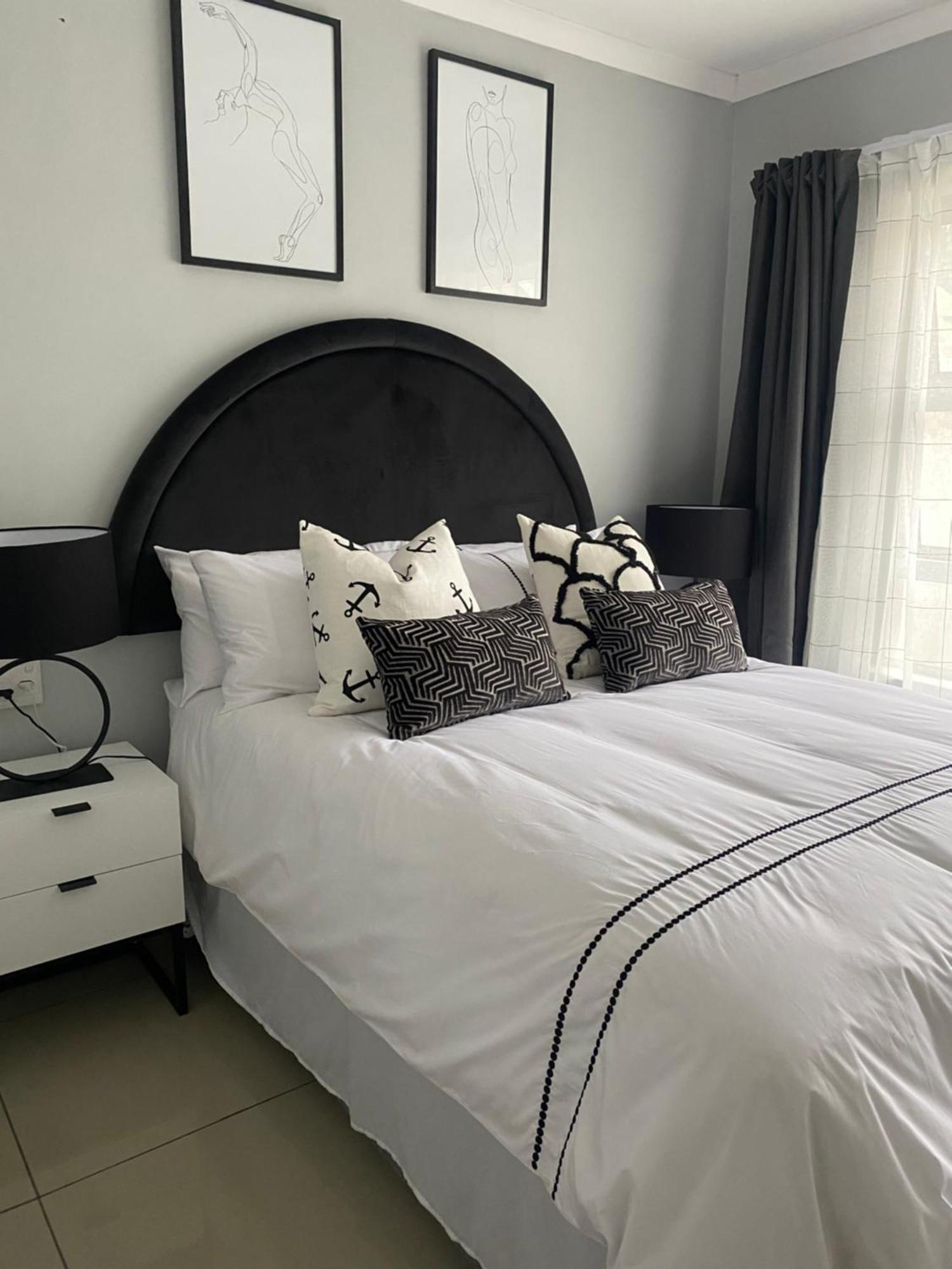 Trendy, Comfortable 1 Bedroom Apartments In Umtata Exterior photo